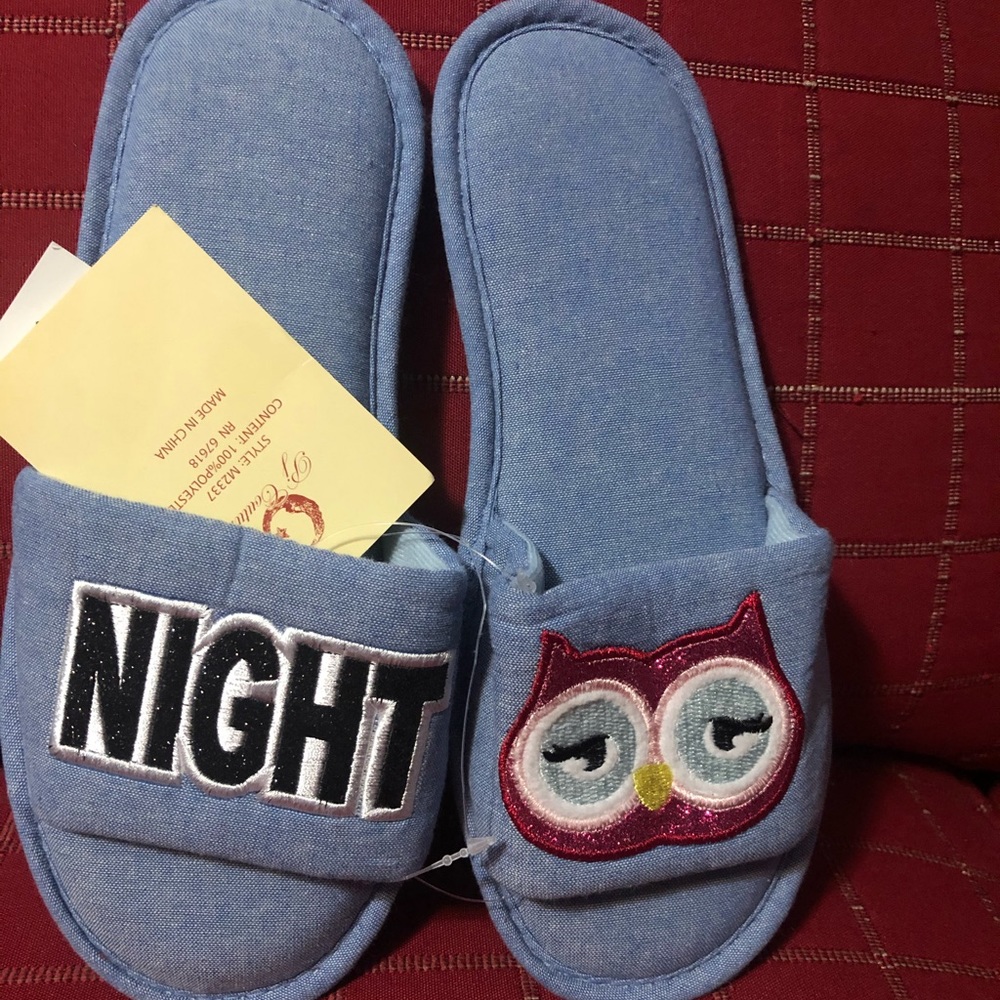 Women’s slippers